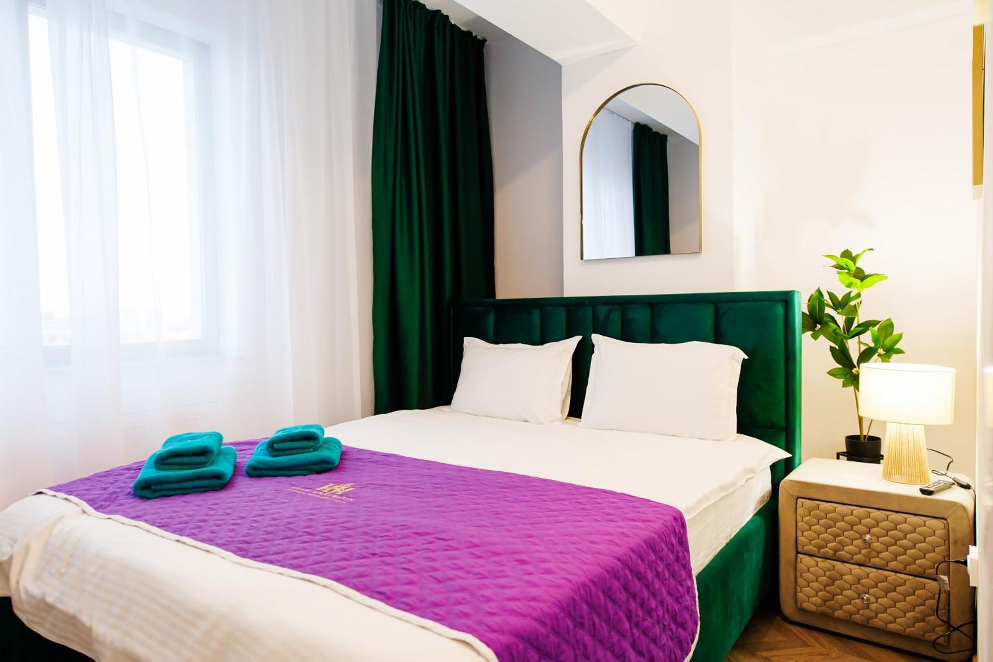 Luxury Lazar Towers Palas Mall Area Iasi Exterior photo
