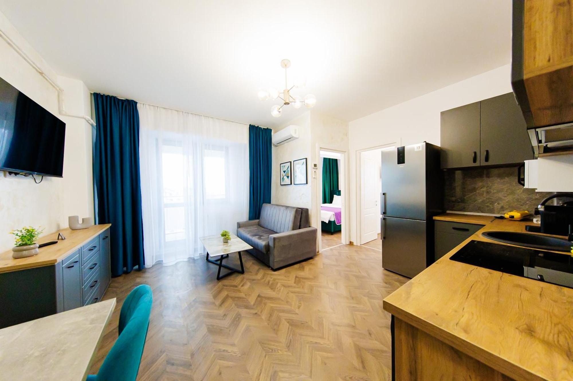 Luxury Lazar Towers Palas Mall Area Iasi Exterior photo